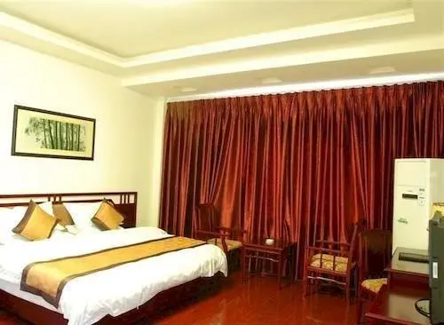 Yi Fei Cui Villa Hotel 