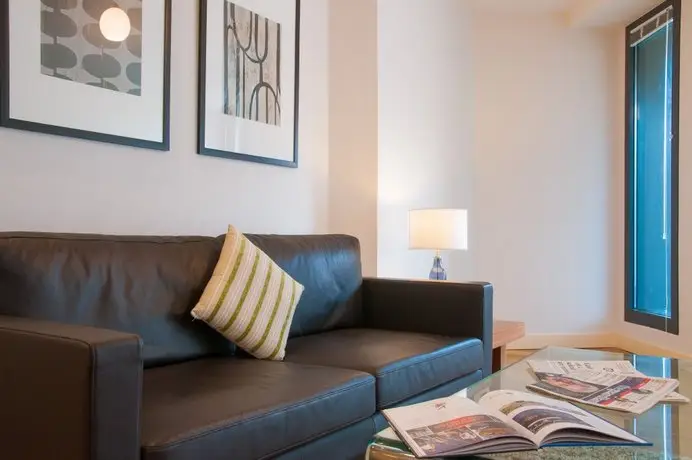 Cleyro Serviced Apartments - Finzels Reach 