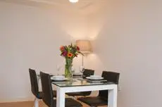 Cleyro Serviced Apartments - Finzels Reach 