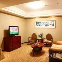 Tongcheng International Hotel 