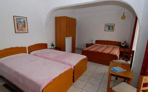 Hotel Triada