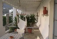 Paros Apartments 