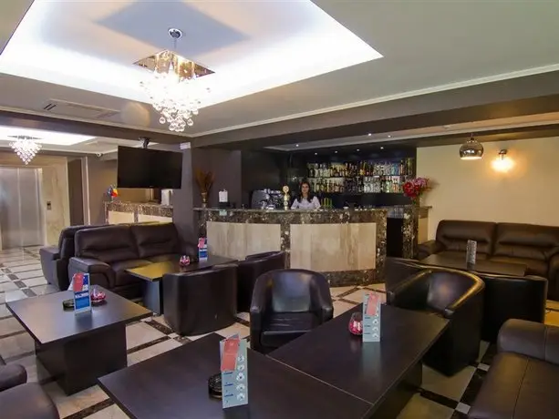 West Plaza Hotel Bucharest 