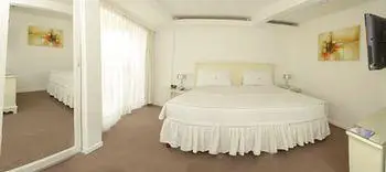 Toborochi Suites 