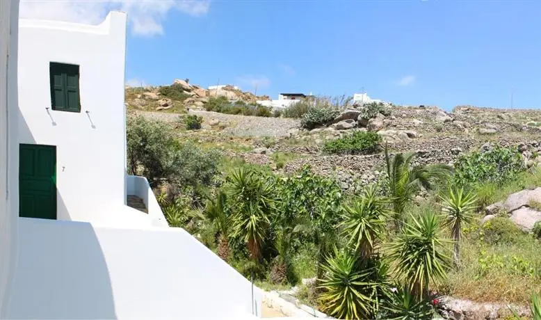 Manos Studios Mykonos Island 