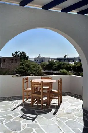 Holidays in Paros 