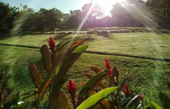 Hotel Campestre Arboretto 