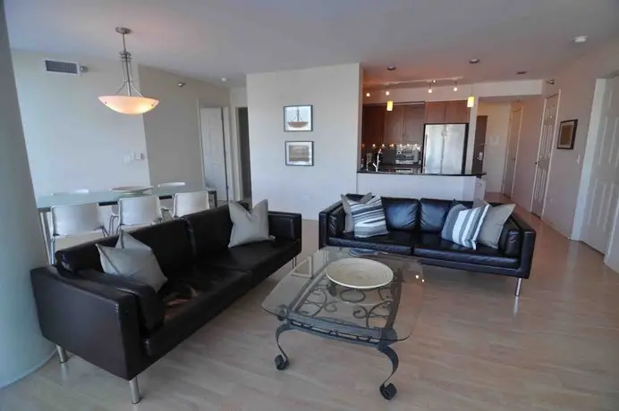 Chicago Downtown Condo - Michigan Ave Suite ID 14-15 