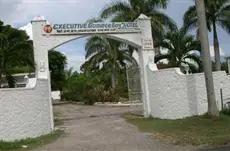 Executive Mammee Bay Hotel 