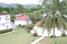 Executive Mammee Bay Hotel 