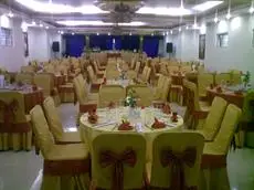 Classic Hoang Long Hotel 