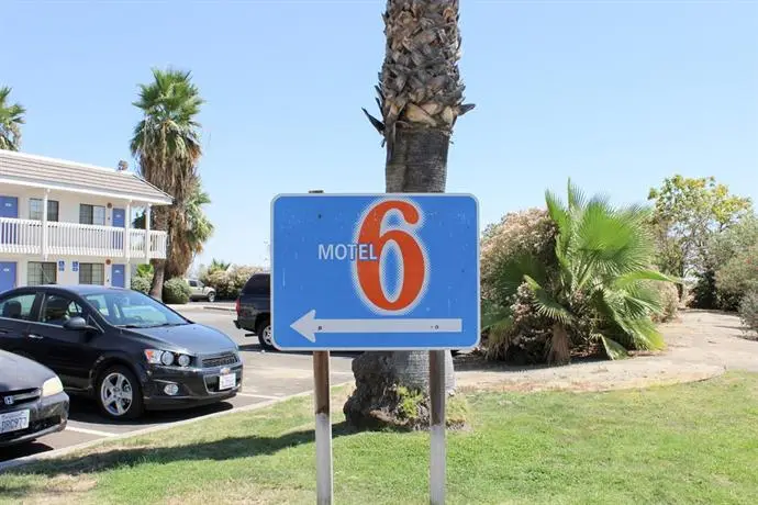 Motel 6 Coalinga East 