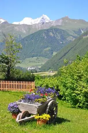 Ferienwohnungen Niederarnigerhof Familie Bauernfeind 