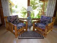 Oma's Hapu'u Hideaway 