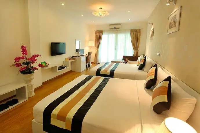 Splendid Star Suites Hotel 