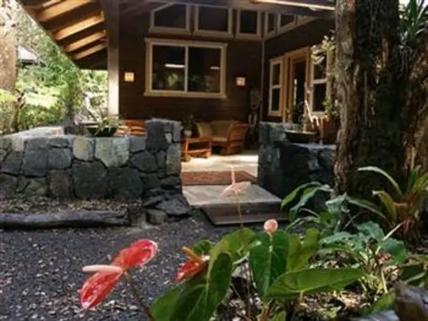 Volcano Mist Cottage 