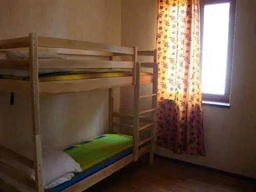 Glide Hostel 