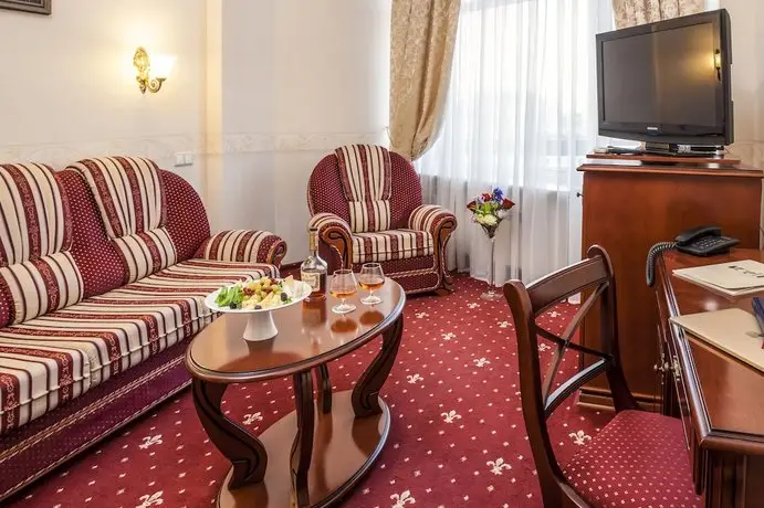 Hotel Kyiv Kiev 