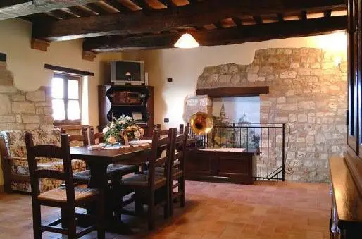 Agriturismo Casale delle Lucrezie 