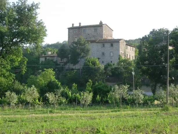 Gli Appartamenti Di Torre Bertona 