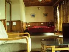 Hotel Cloud 9 Manali 