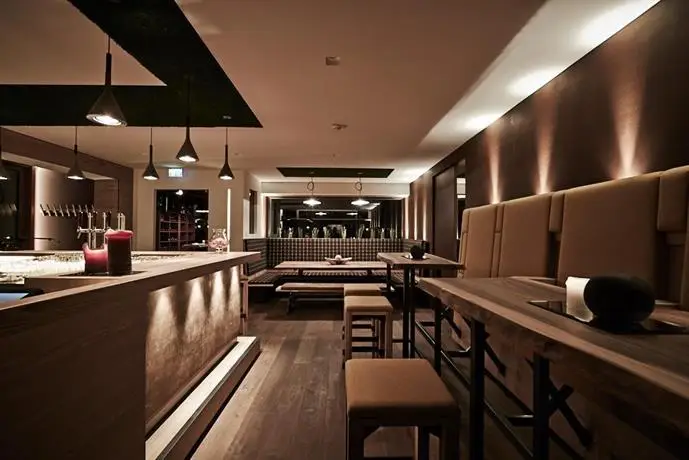 Arx Hotel-Restaurant-Bar