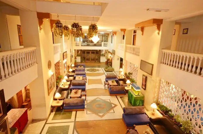 ADB Rooms Dynasty Resort 