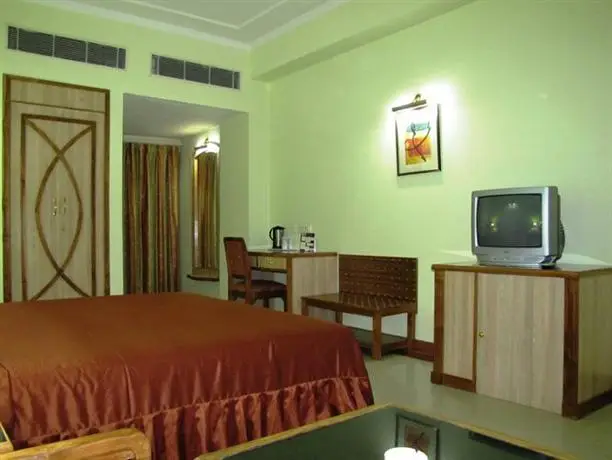 Hotel Pacific Dehradun 