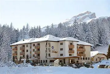 Hotel Cristallo - Wellness Mountain Living