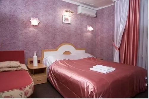 Paradise Hotel Gomel 