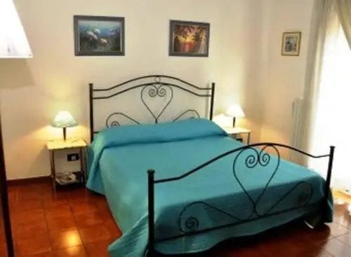 Cassiodoro Rooms Affittacamere B&B 