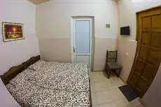 Meidani Guest house 