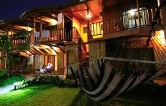 Arenal Hostel Resort