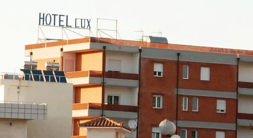 Hotel Lux Vlore 