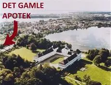 Det Gamle Apotek Bed & Breakfast 