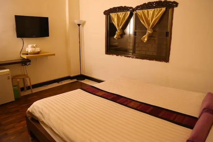 New ihouse hotel 