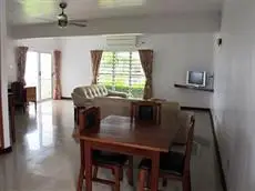 Madang Lodge Hotel 