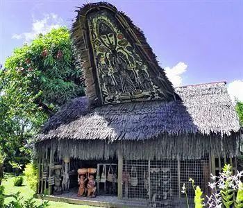 Madang Lodge Hotel 