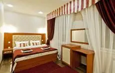 Aureliu Hotel 