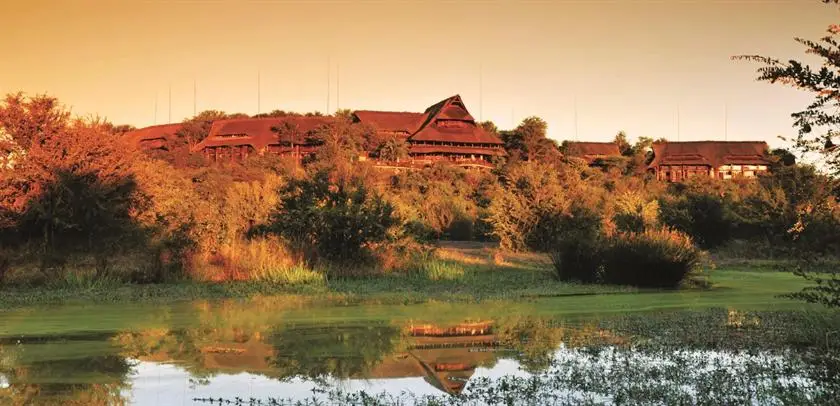 Victoria Falls Safari Lodge