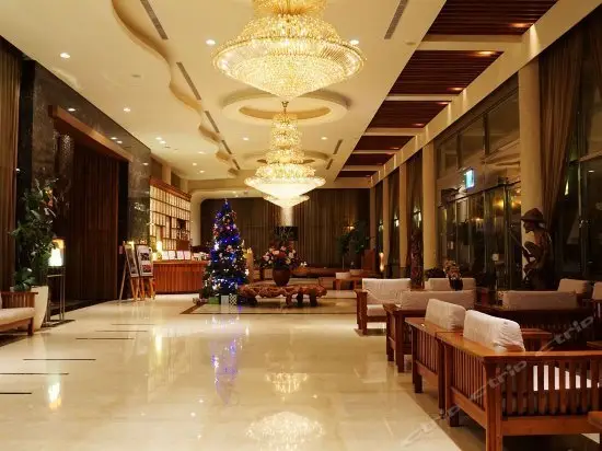 Yentai Hotel 