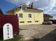 Mini-Hotel U Globusa 