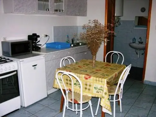 Sarga Apartman