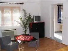 Sarga Apartman 