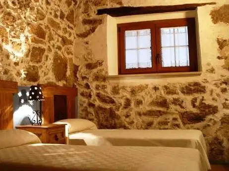 Apartamentos Rurales La Antigua Fonda 