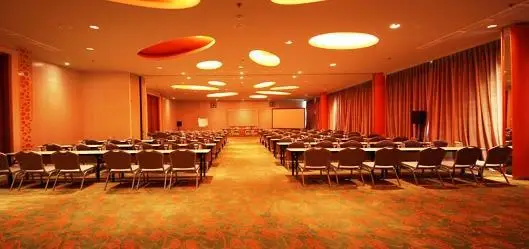 Harris Hotel Sentul City Bogor 