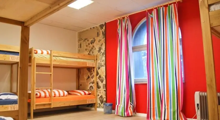 Red Emperor Hostel Tallinn 