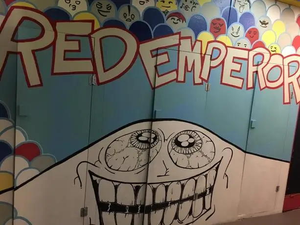 Red Emperor Hostel Tallinn 