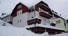 Pension Alba Spindleruv Mlyn 