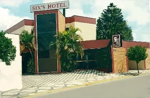 Six's Hotel